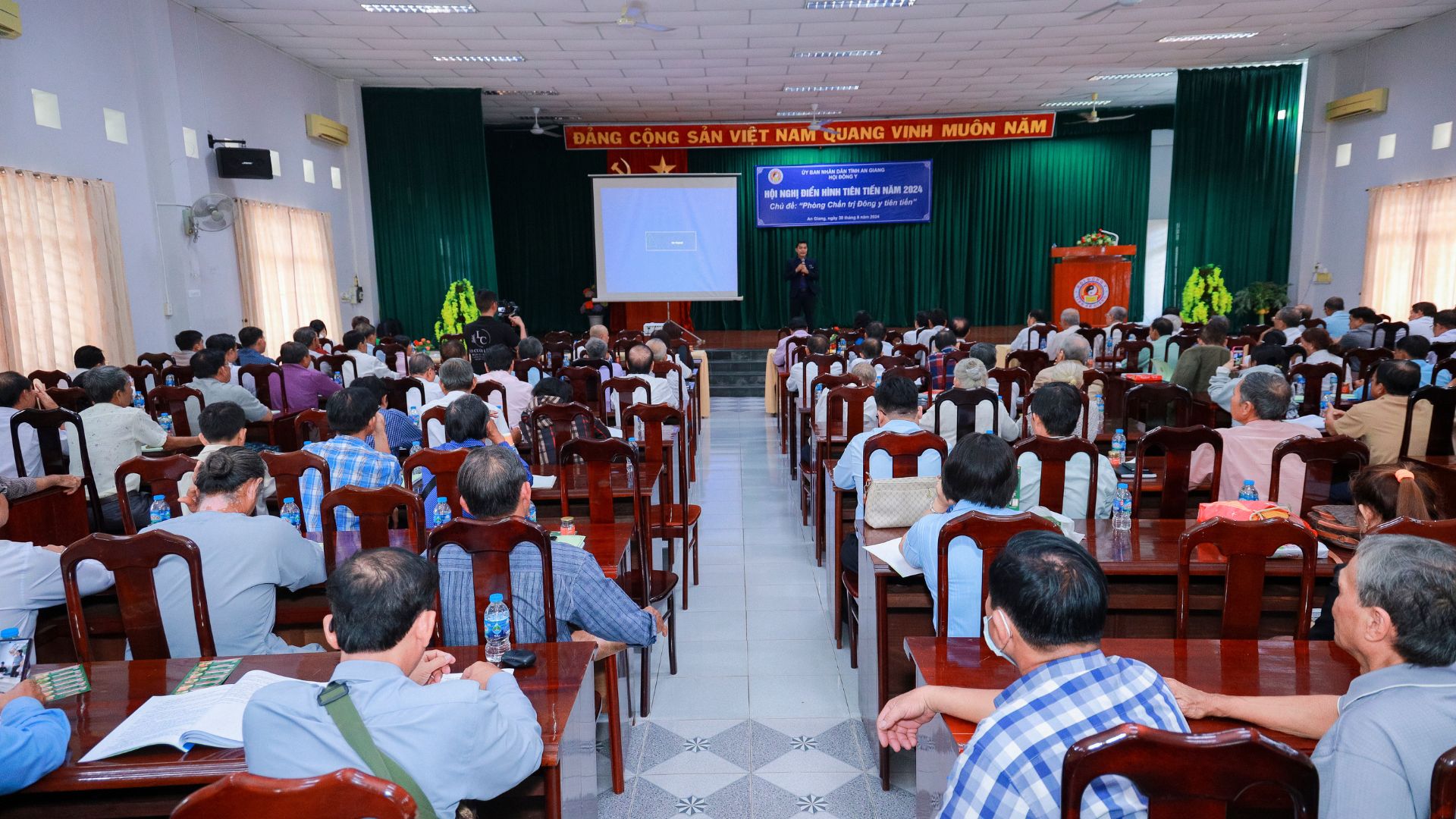 1. Sự kiện nổi bật