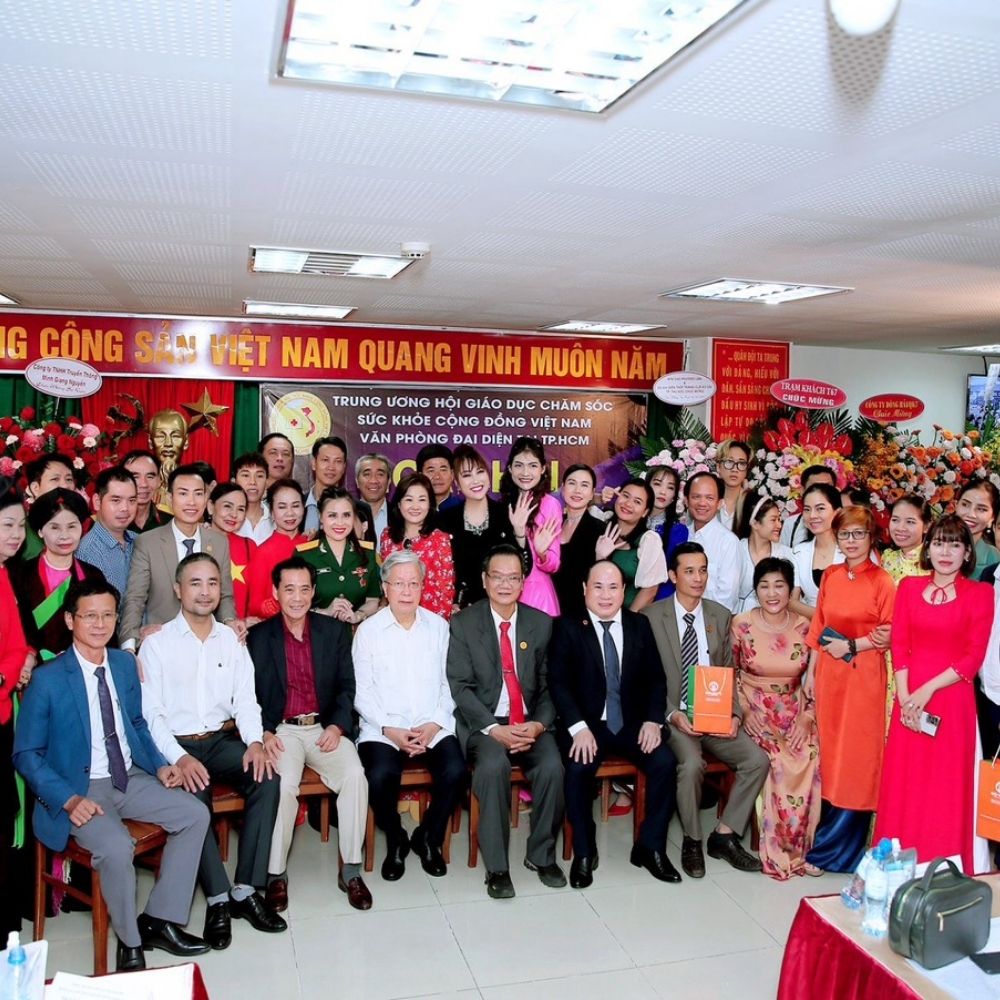 Bio Hope Được Trung Ương Hội Giáo Dục Chăm Sóc Sức Khỏe Cộng Đồng Việt Nam Biểu Dương Vì Những Đóng Góp Tích Cực Cho Hội Và Cộng Đồng Trong Hoạt Động Chăm Sóc Sức Khỏe Cộng Đồng